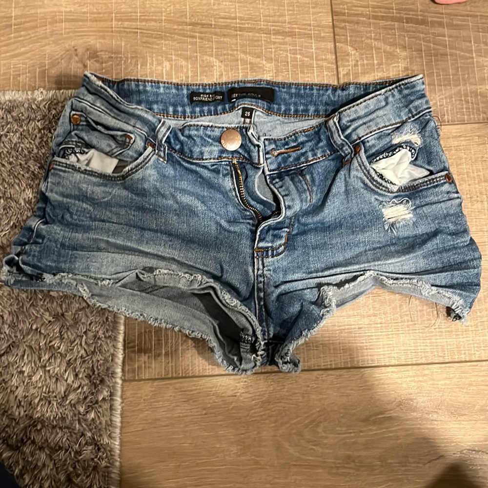 Short short denim lookthrusoul jean shorts